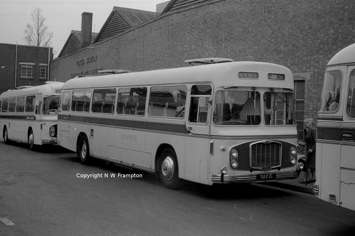 SAX1G at Southampton Coach Station, 1973